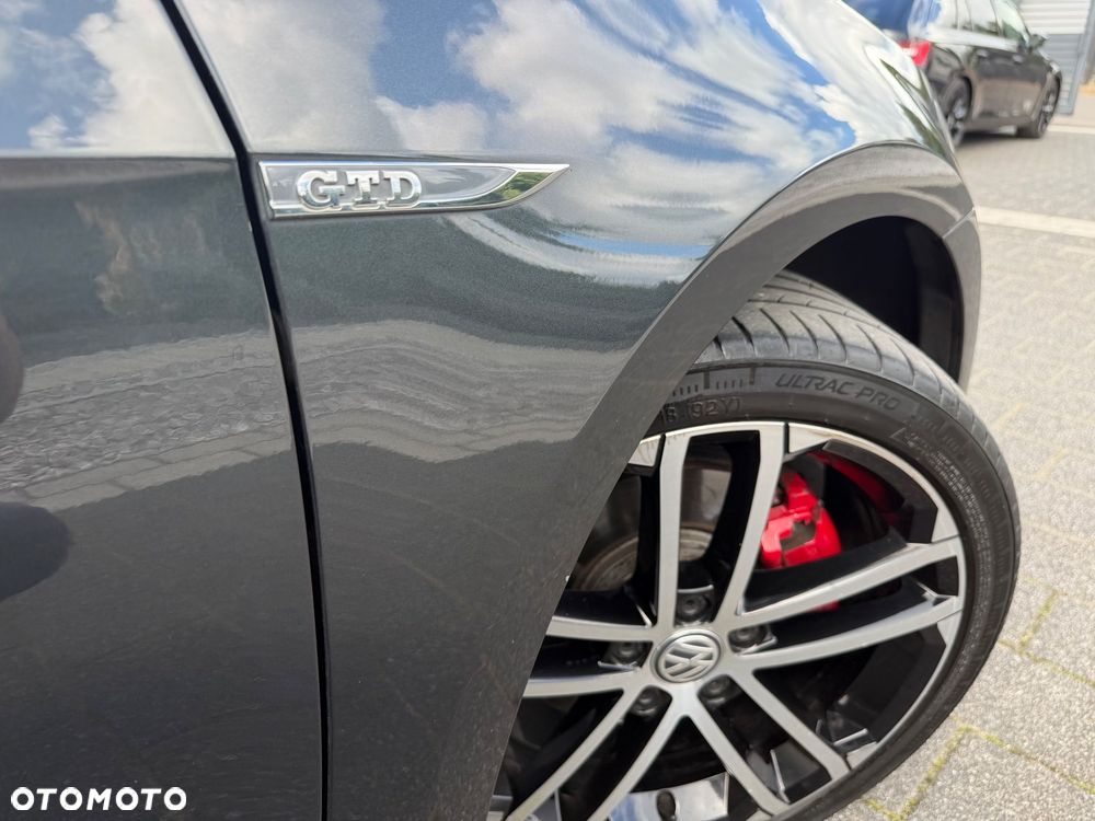 Volkswagen Golf GTD 2.0 TDI SCR DSG - 13