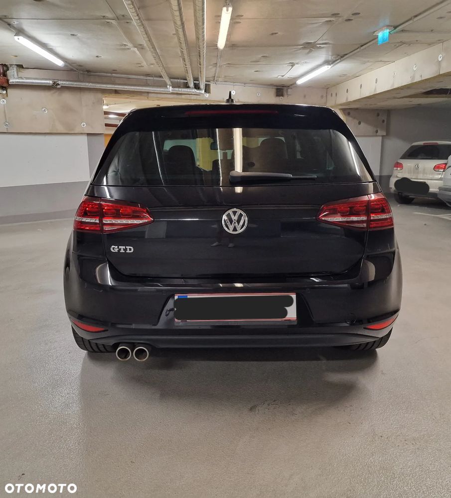 Volkswagen Golf 2.0 TDI BMT GTD - 8
