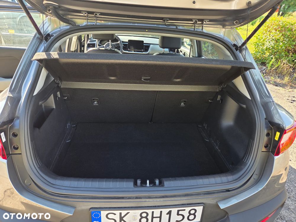Kia Stonic 1.2 L - 9