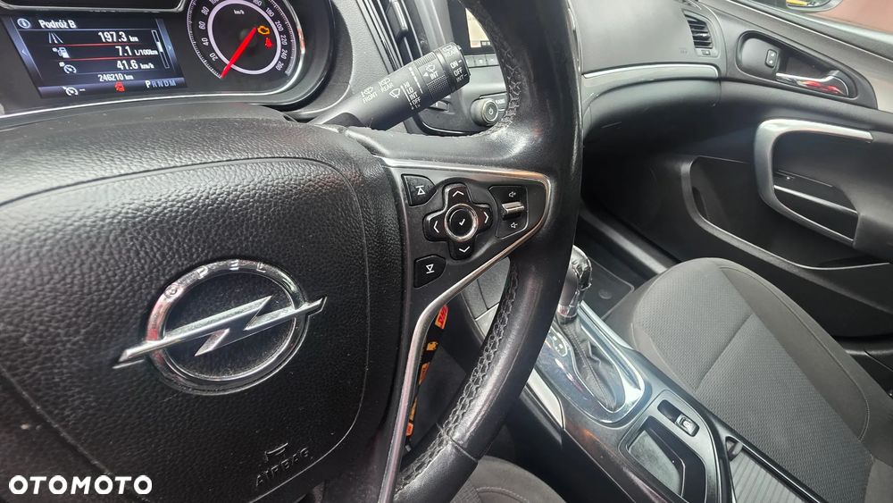 Opel Insignia CT 2.0 CDTI - 23
