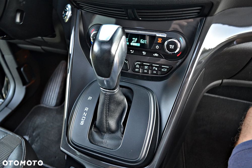 Ford Kuga 2.0 TDCi 4x4 Individual - 36