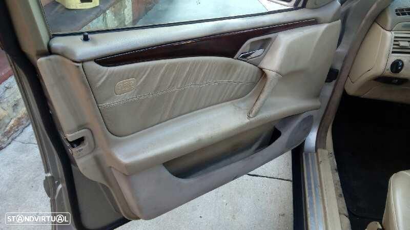 ELEVADOR FRENTE ESQUERDO MERCEDES-BENZ CLASE - 1