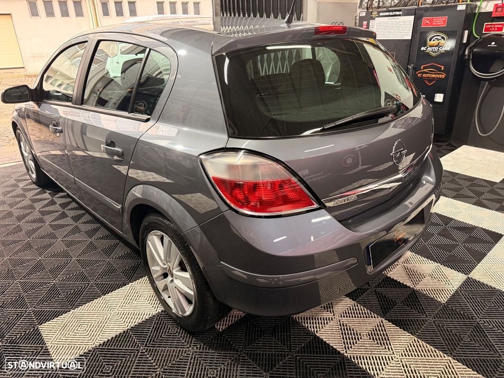 Opel Astra 1.4 Edition - 4
