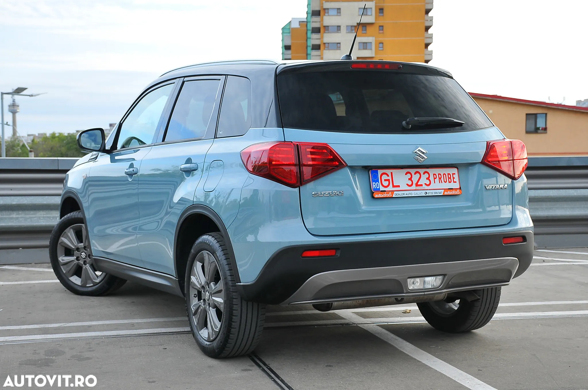 Suzuki Vitara 1.0 Boosterjet Comfort - 3