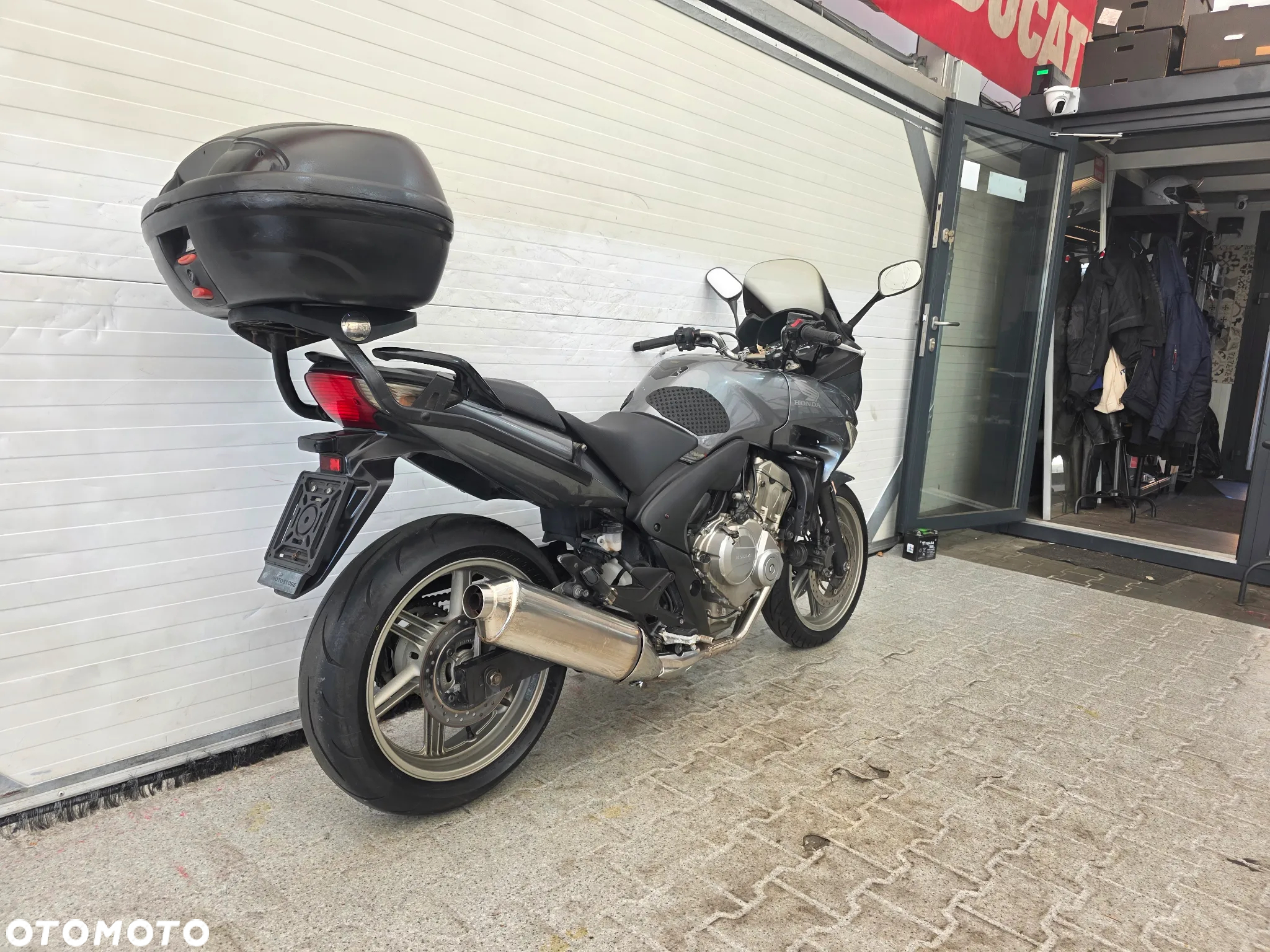 Honda CBF - 11