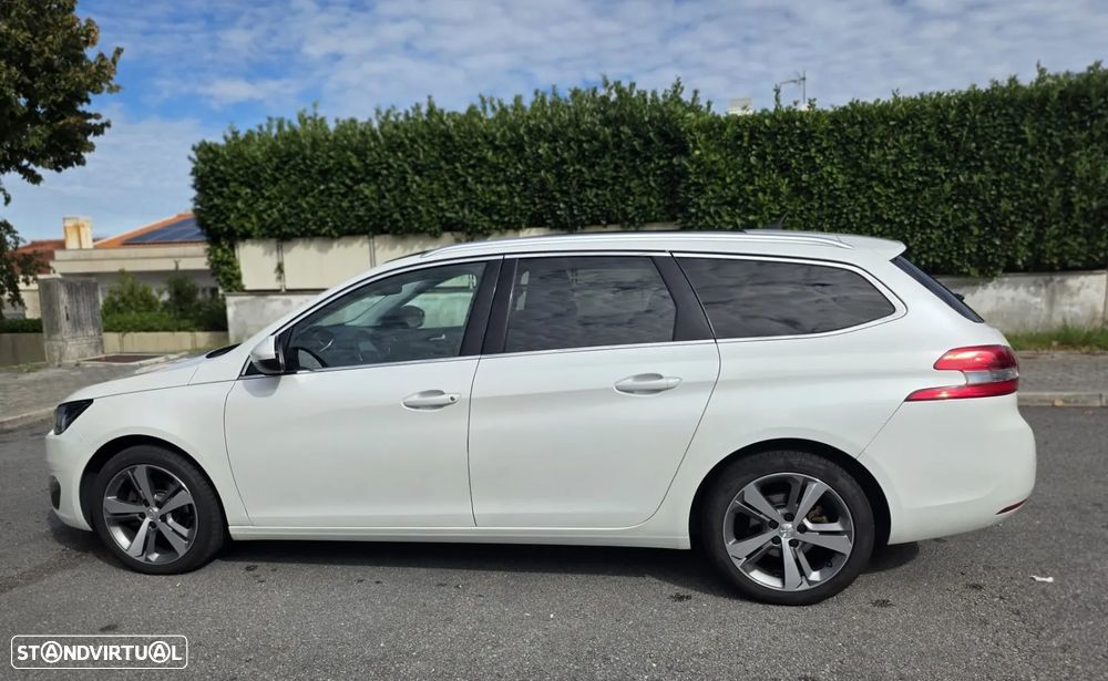 Peugeot 308 SW - 5