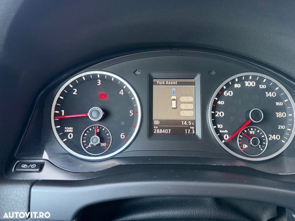 Volkswagen Tiguan 2.0 TDI DPF 4Motion BlueMotion Technology DSG Cup Sport & Style - 33