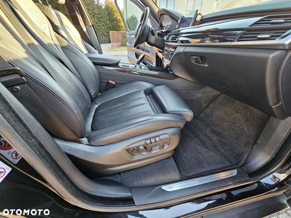 BMW X5 xDrive30d Sport-Aut - 21