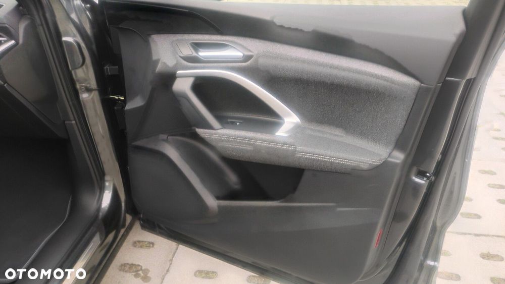 Audi Q5 Sportback - 12