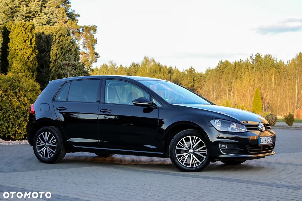 Volkswagen Golf 1.6 TDI BlueMotion Technology Allstar - 13