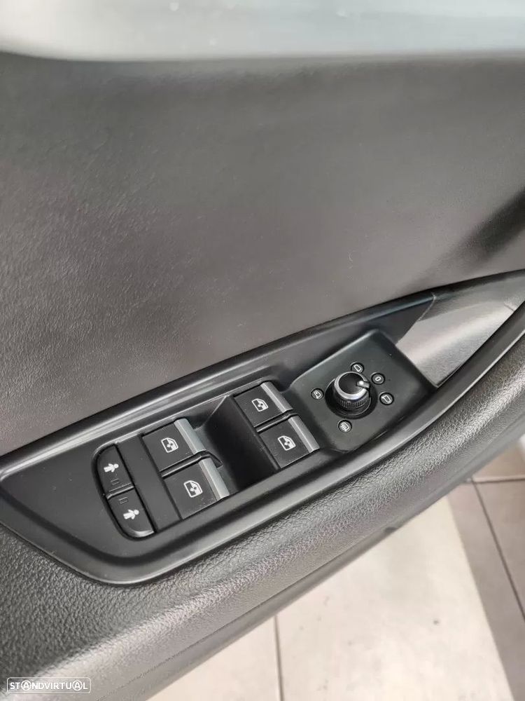 Audi A4 Avant 2.0 TDI DPF multitronic S line Sport Pack - 23