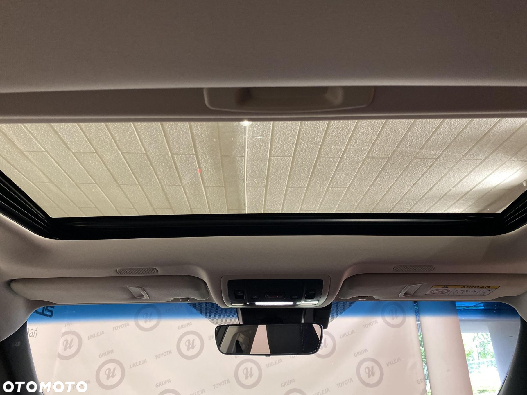 Lexus ES 300h Business Edition - 13