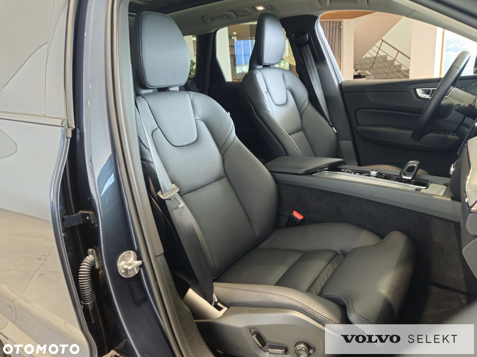Volvo XC 60 - 30