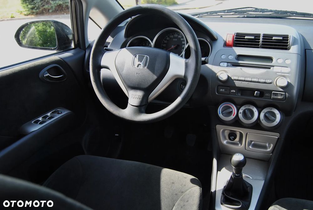 Honda City 1.4 Comfort - 11