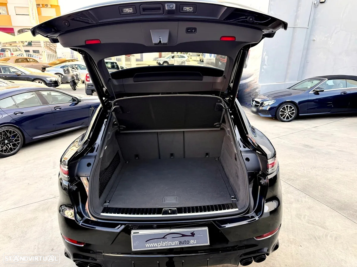 Porsche Cayenne Coupé E-Hybrid - 37