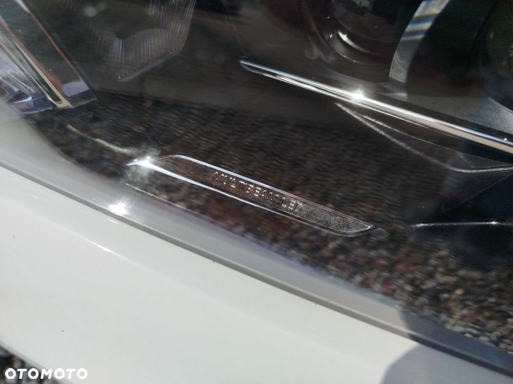Mercedes-Benz CLA - 26