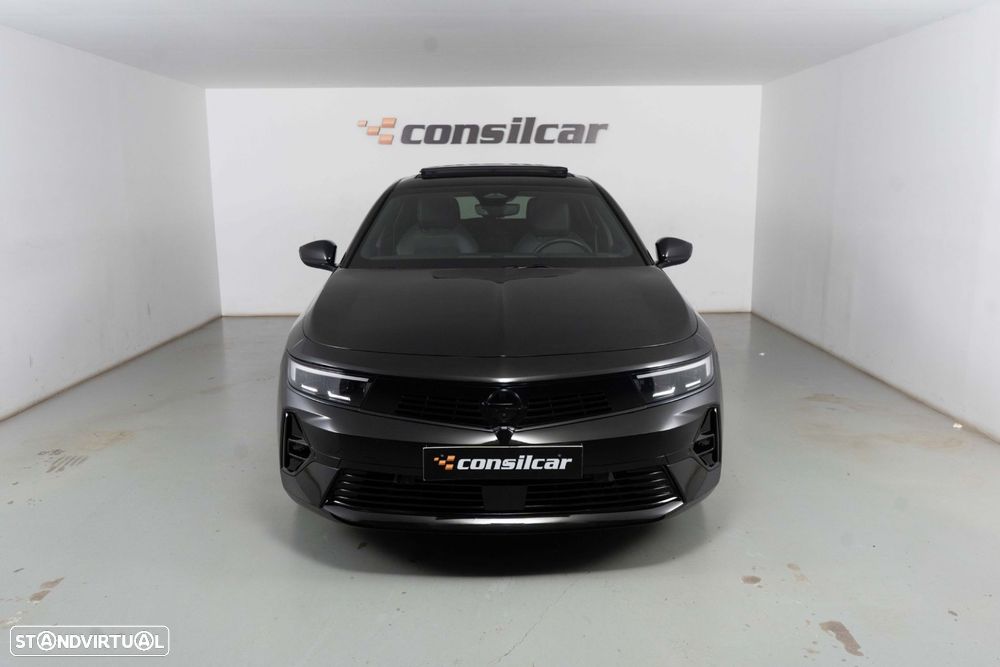 Opel Astra 1.2 T GS Line Aut. - 3