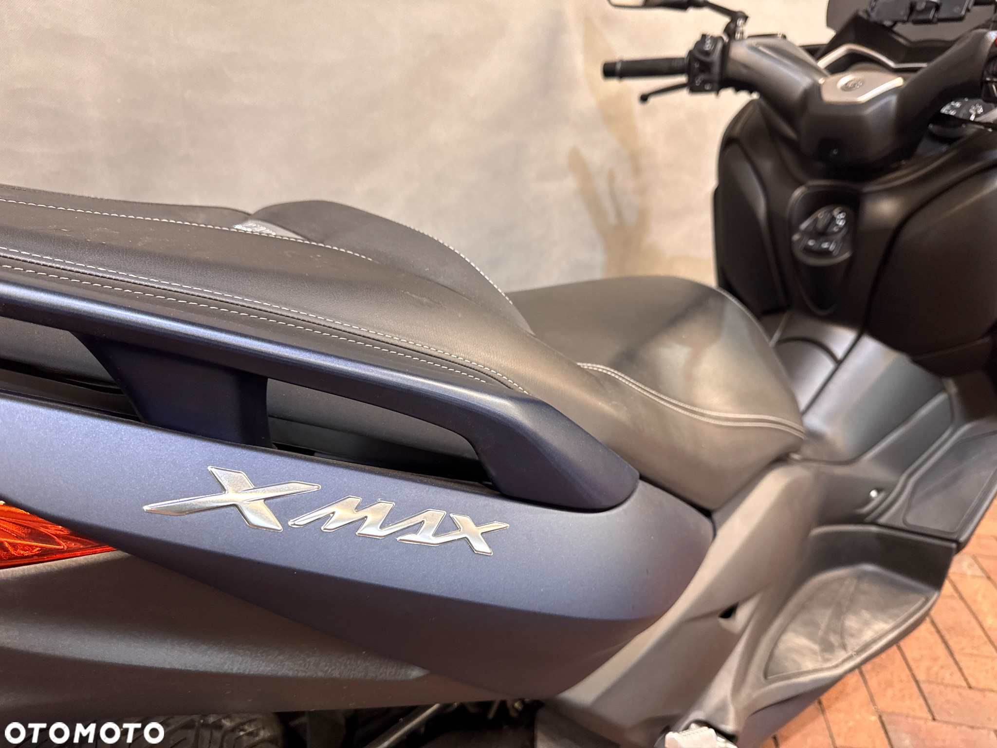 Yamaha X-max - 8