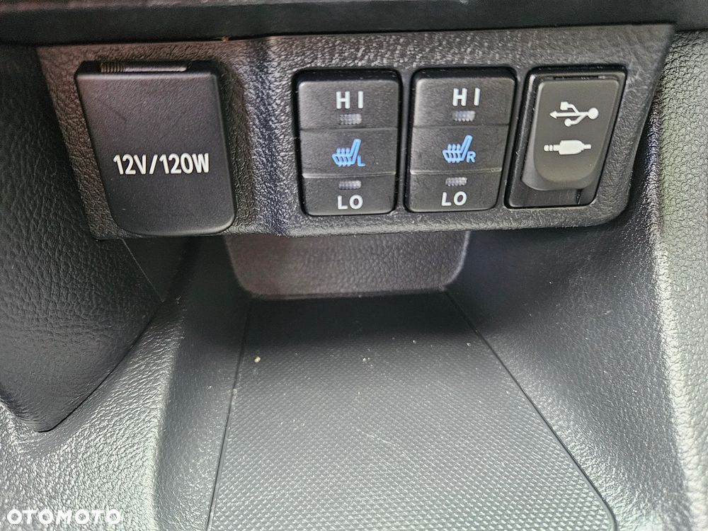 Toyota Auris 1.6 Valvematic Life - 28