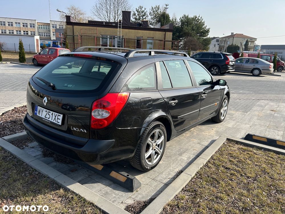 Renault Laguna - 3