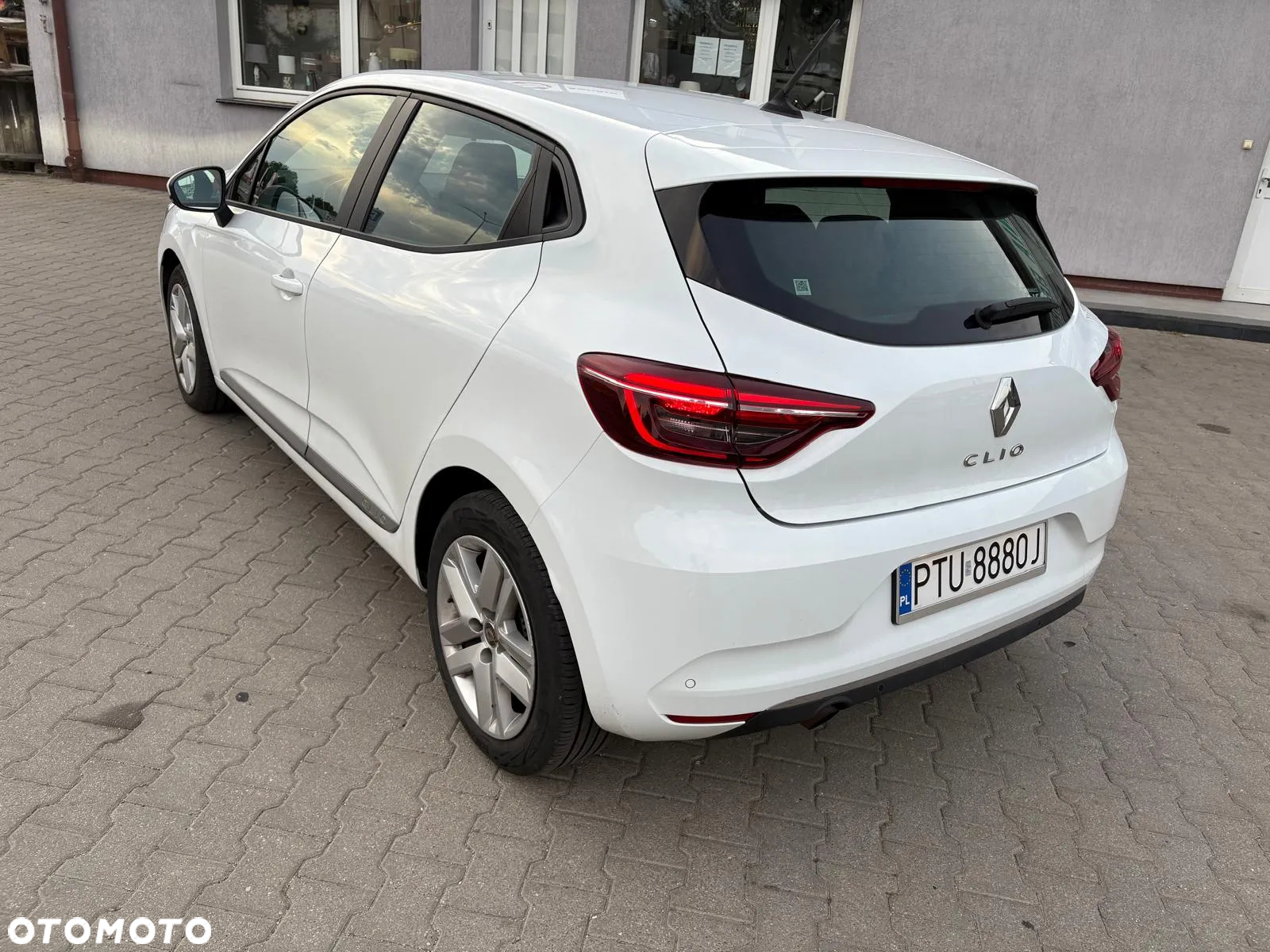 Renault Clio SCe 75 BUSINESS EDITION - 4