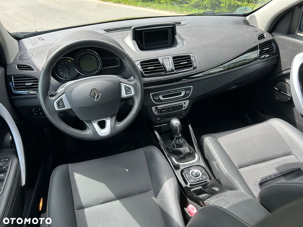 Renault Megane ENERGY TCe 115 Start & Stop Bose Edition - 12