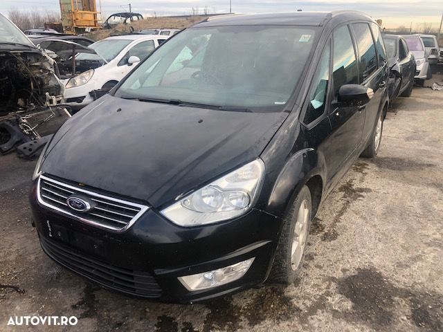 Dezmembrez Ford Galaxy 2013 motor 2.0 TDCI - 1