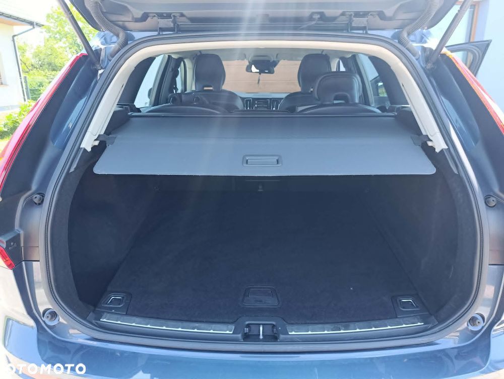Volvo XC 60 D4 AWD Momentum Pro - 13