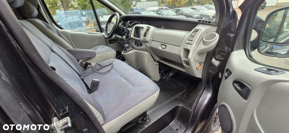 Renault Trafic - 17