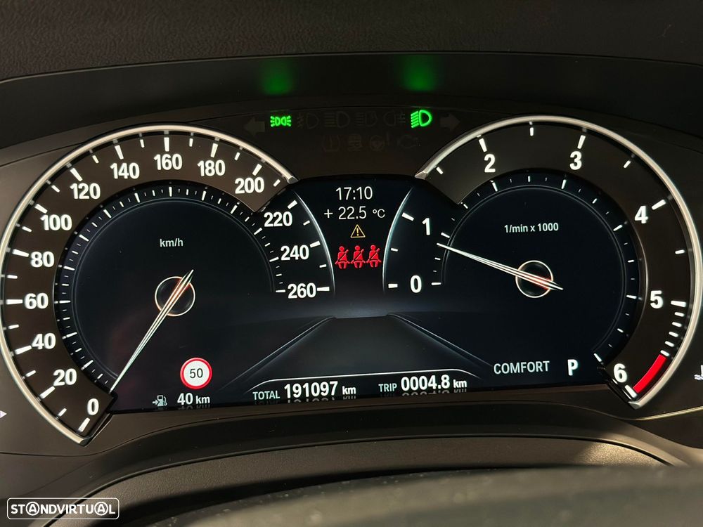 BMW 318 d Line Sport Auto - 14