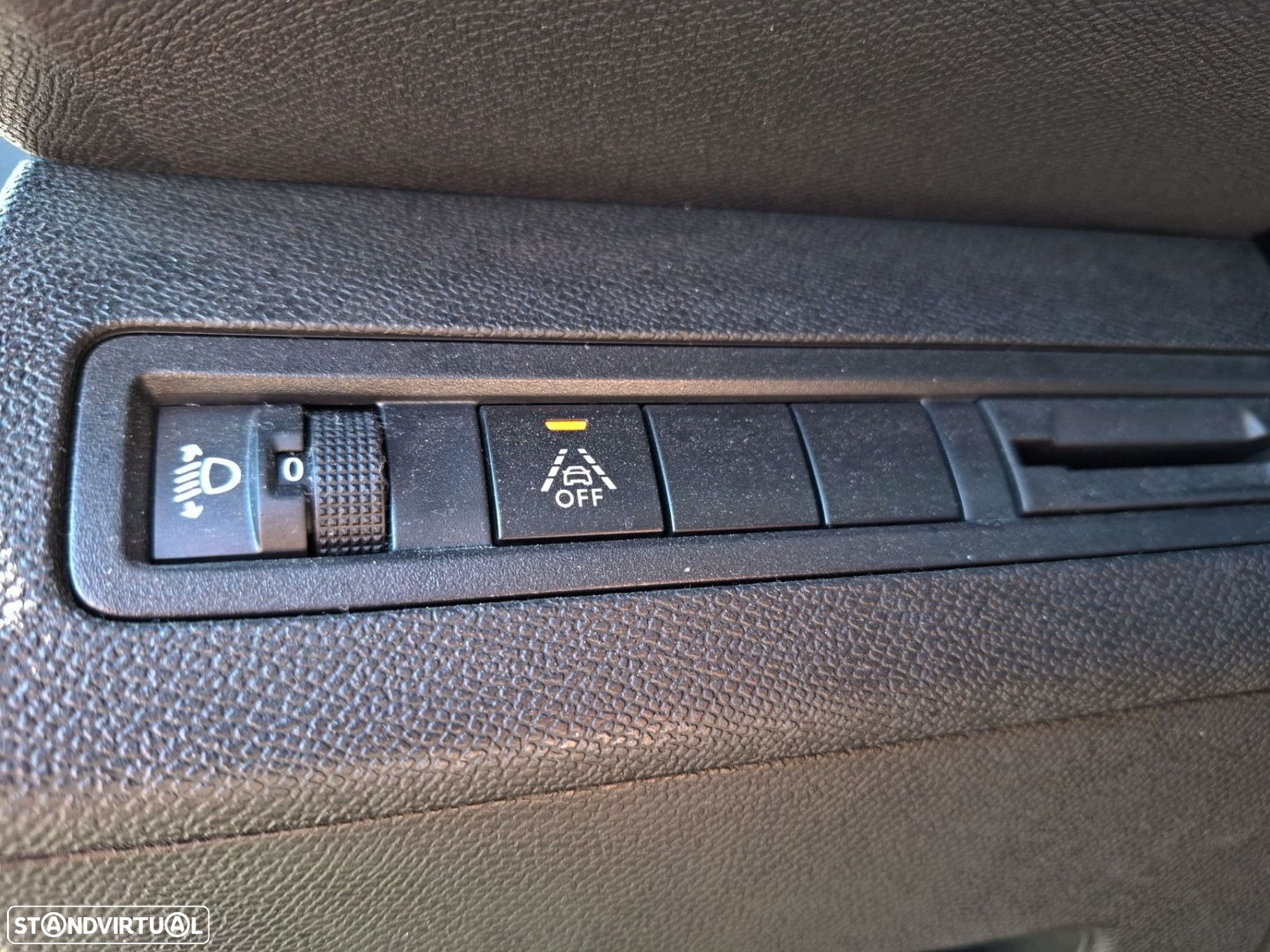 Peugeot 3008 1.5 BlueHDi Allure Pack - 23