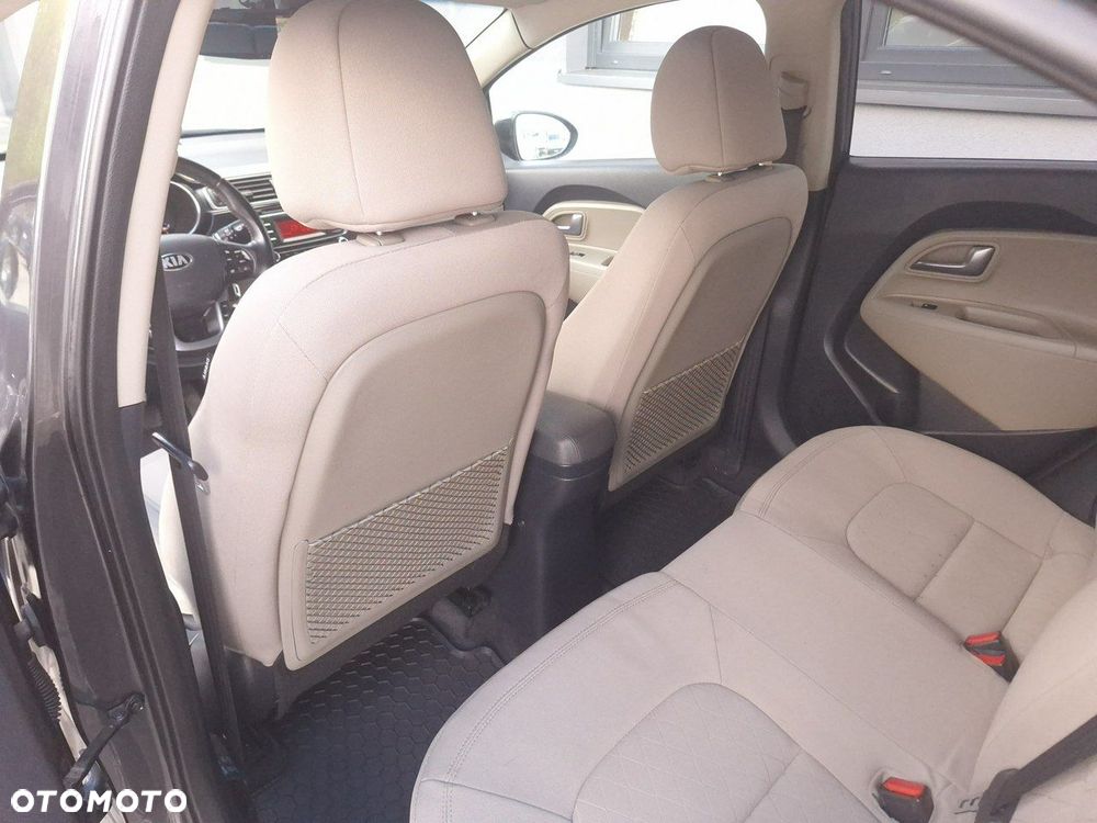 Kia Rio 1.4 XL - 25