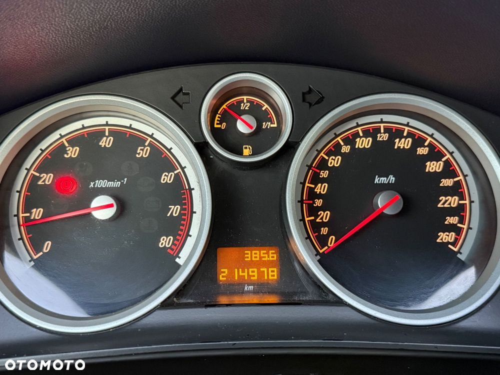 Opel Astra 1.8 Sport - 9