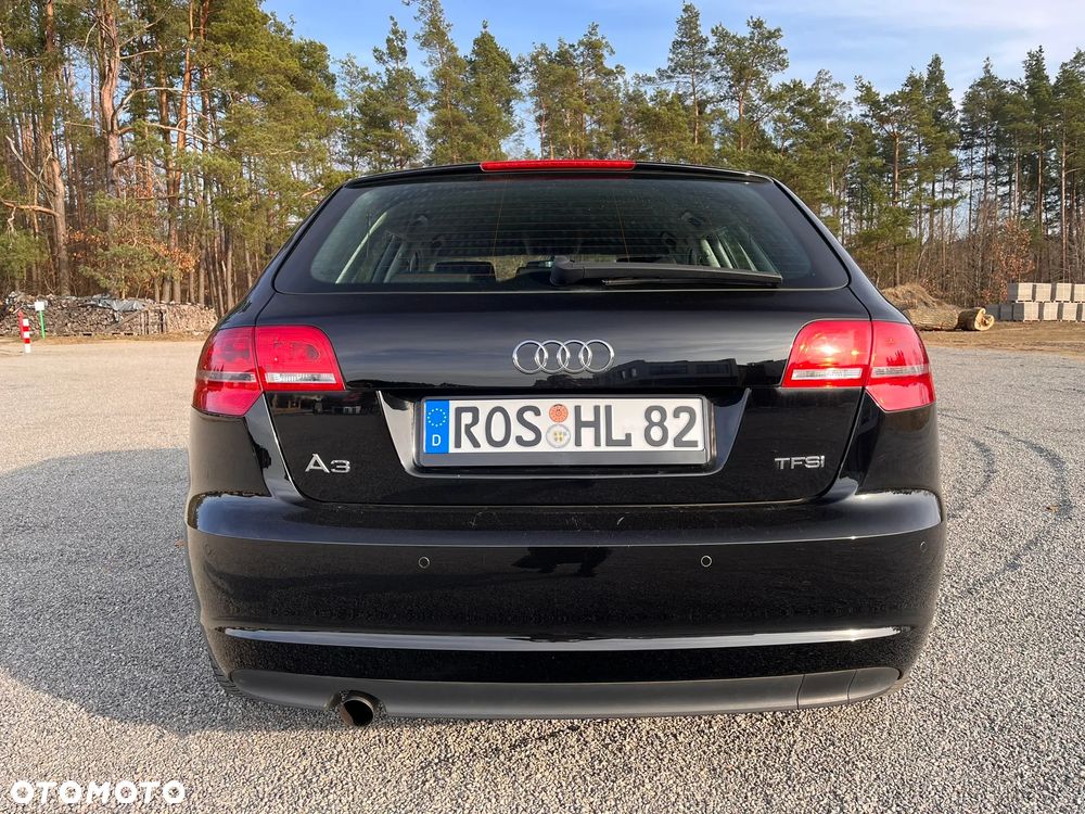 Audi A3 Sportback 1.2 TFSI Ambiente - 9