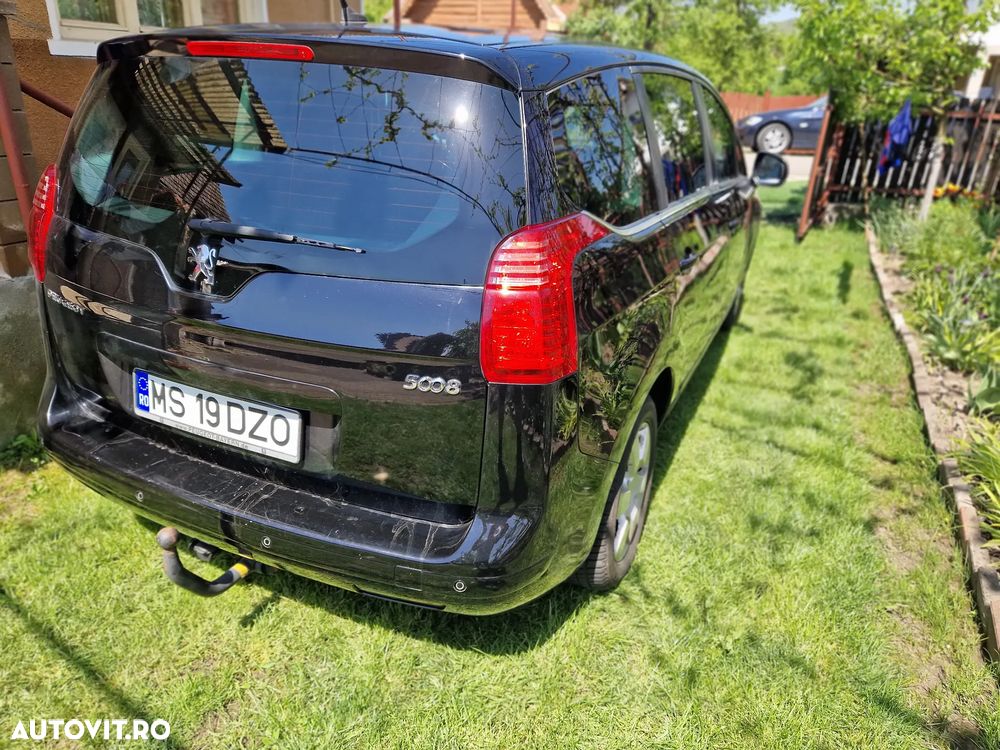 Peugeot 5008 HDI 150 Business-Line - 4