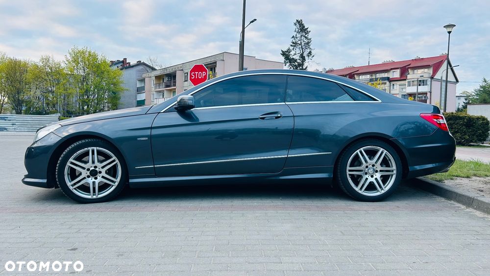 Mercedes-Benz Klasa E - 8