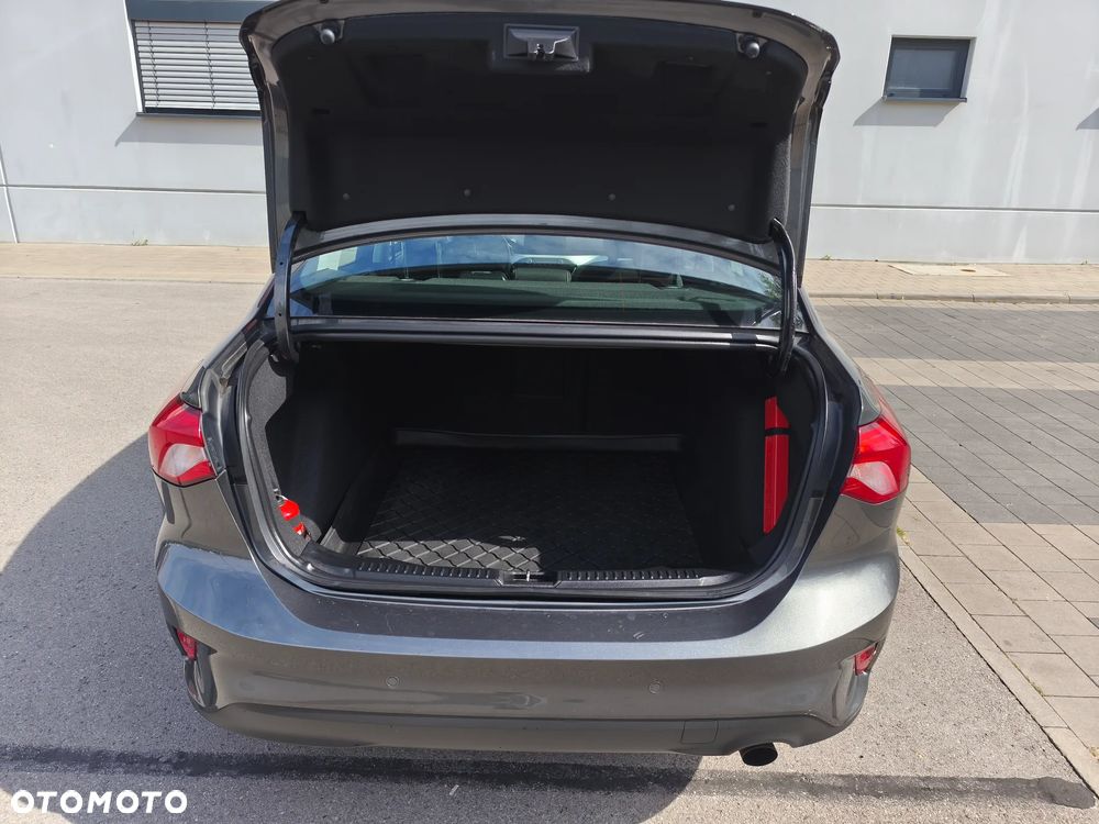 Ford Focus 1.0 EcoBoost Connected - 10