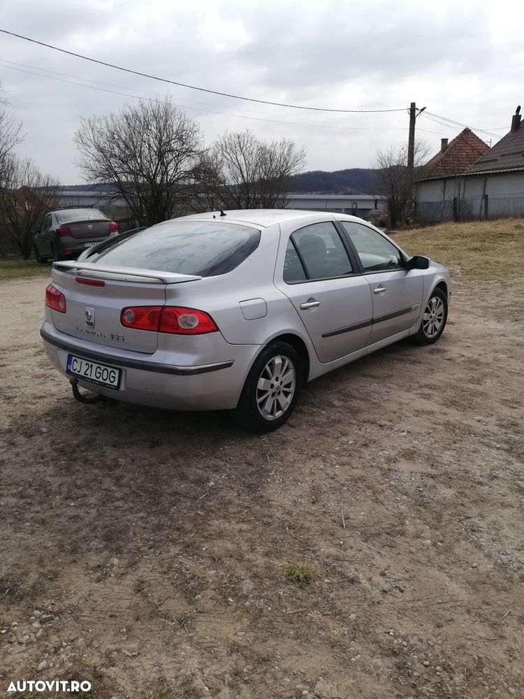 Renault Laguna - 2