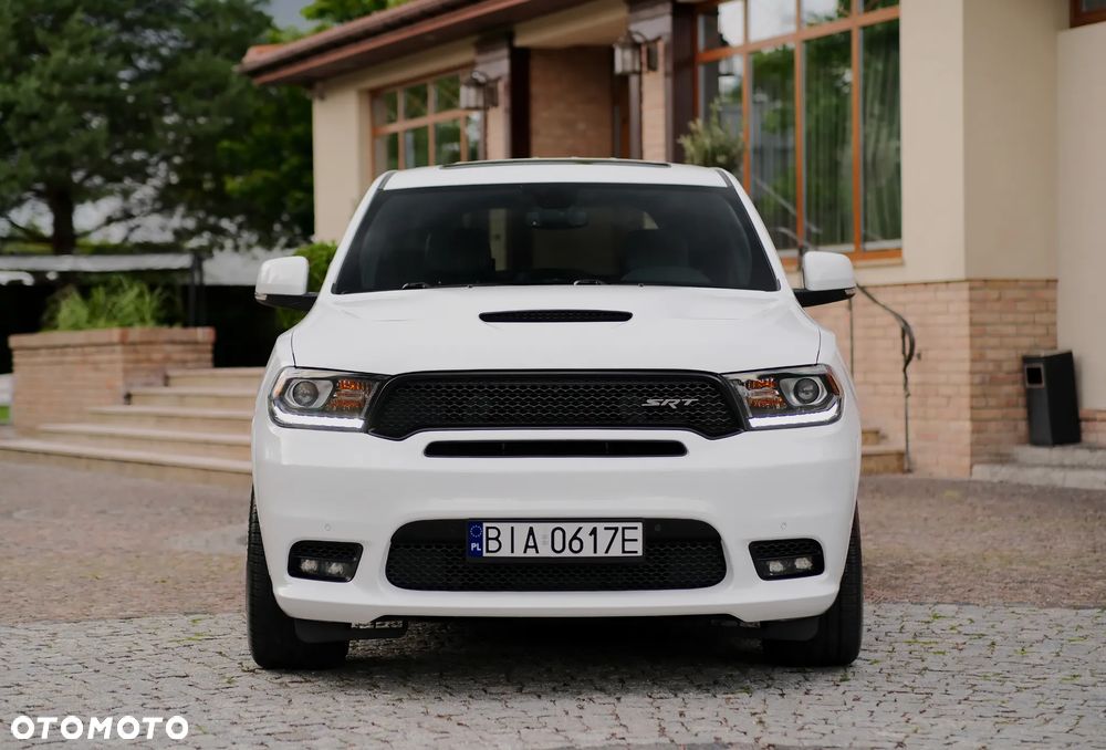 Dodge Durango 6.4 SRT - 4