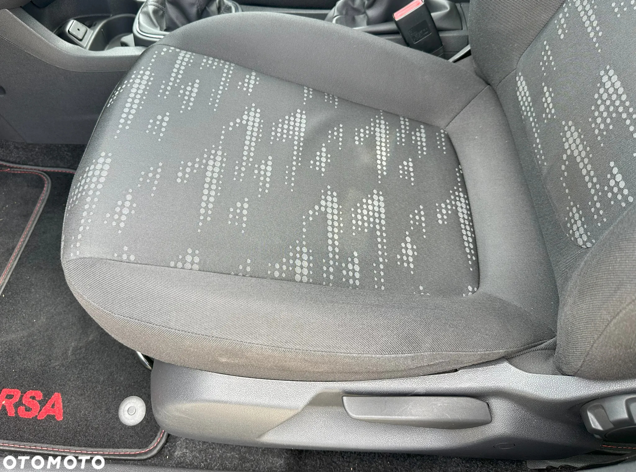 Opel Corsa 1.4 16V Satellite - 16