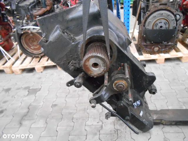Obudowa podnośnika plecak Case MXM New Holland TM140 - 3