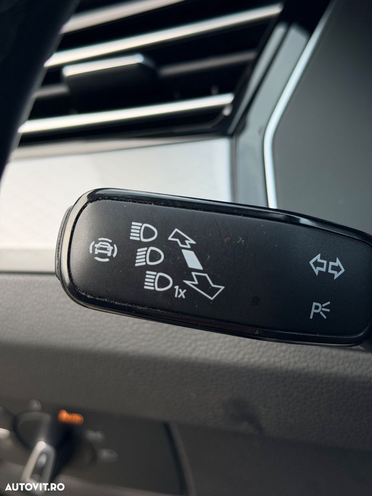 Volkswagen Passat - 10