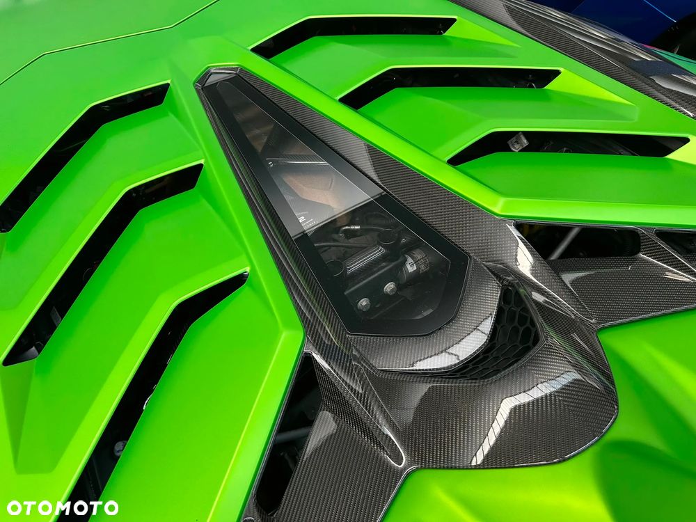 Lamborghini Aventador SVJ - 14