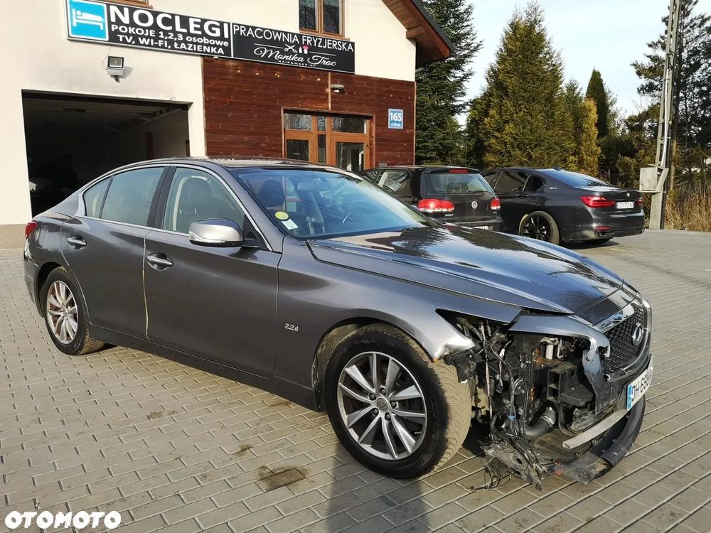 Infiniti Q50 - 18