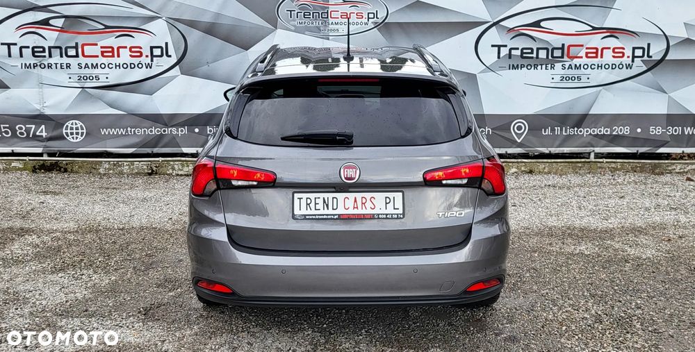Fiat Tipo Kombi 1.6 E-torQ Lounge - 9