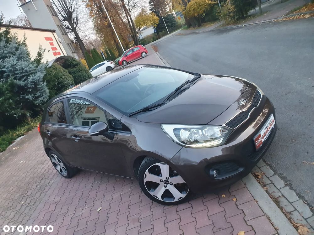 Kia Rio 1.4 XL Business Line - 1