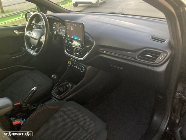 Ford Fiesta 1.0 EcoBoost ST-Line - 32
