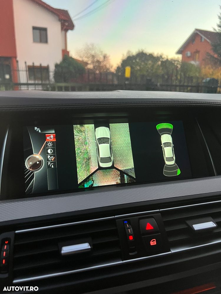 BMW Seria 5 535d xDrive Sport-Aut. - 34