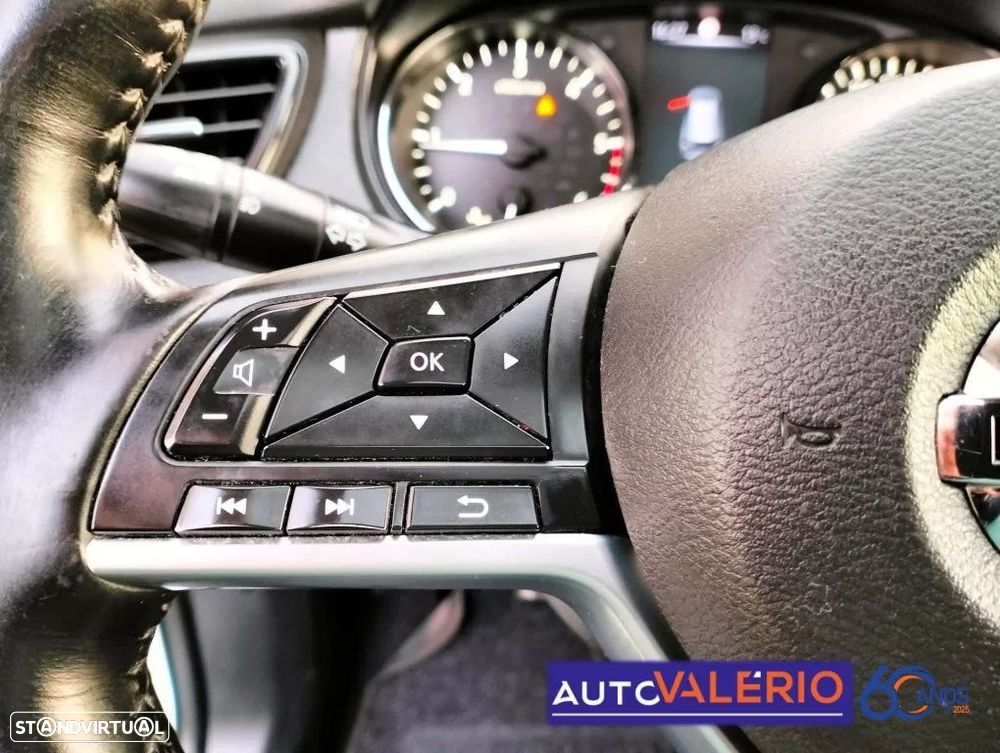 Nissan X-Trail 1.6 dCi Tekna Xtronic - 23