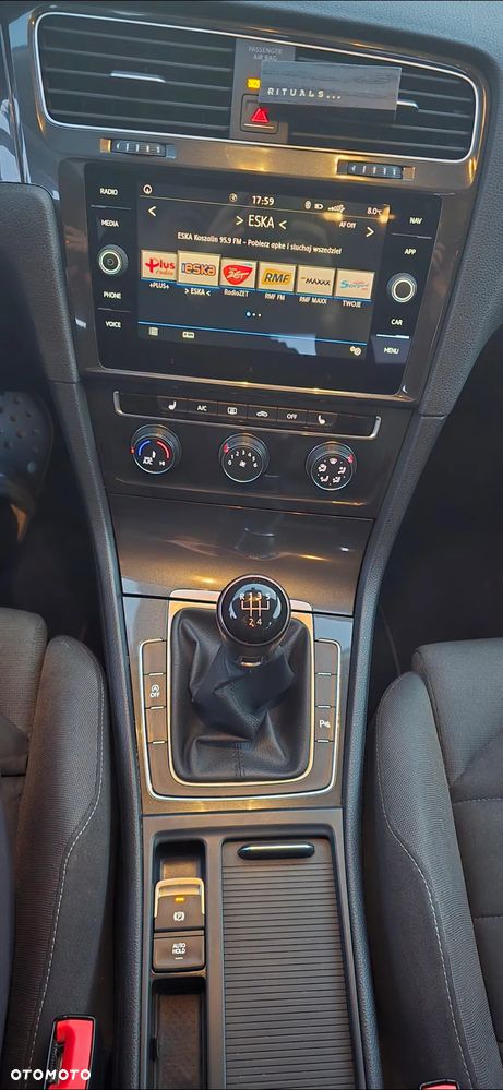 Volkswagen Golf 1.6 TDI BMT Comfortline - 8